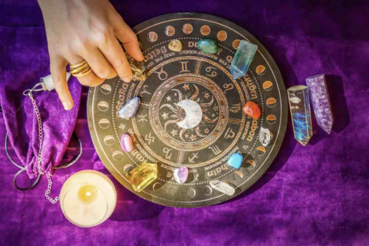 l mese di luglio 2025 vedrà il cielo astrologico influenzato da alcune configurazioni planetarie che favoriranno dinamismo e cambiamenti
