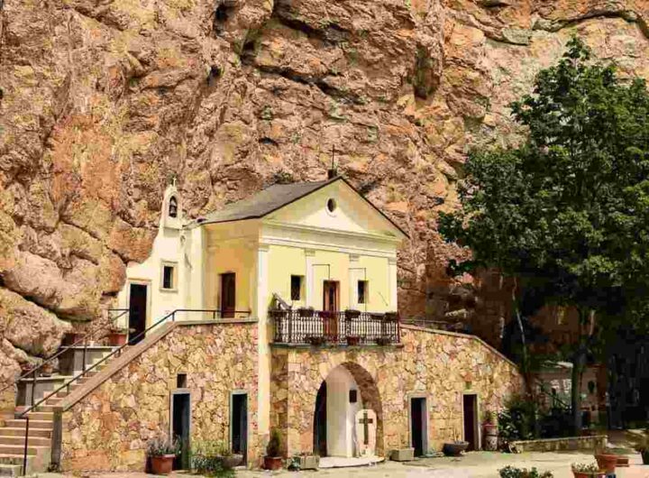 Vallepietra
