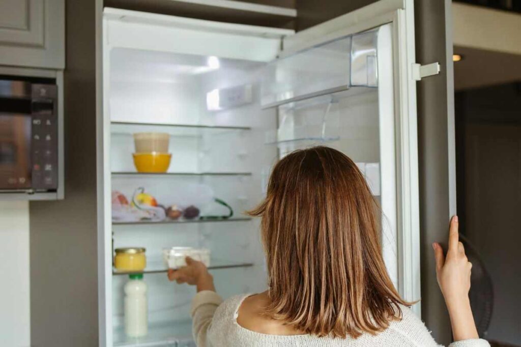 frigorifero, premi questo pulsante risparmia in estate