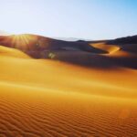 la sabbia “canta”: questo luogo magico attira migliaia di turisti ogni anno